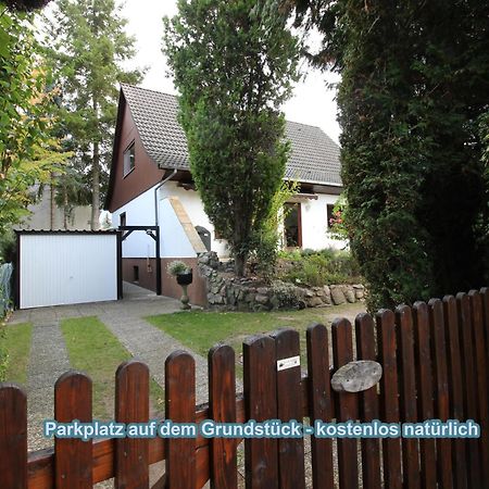 4 Sterne Souterrain Apartment Alt-Mariendorf 柏林 外观 照片